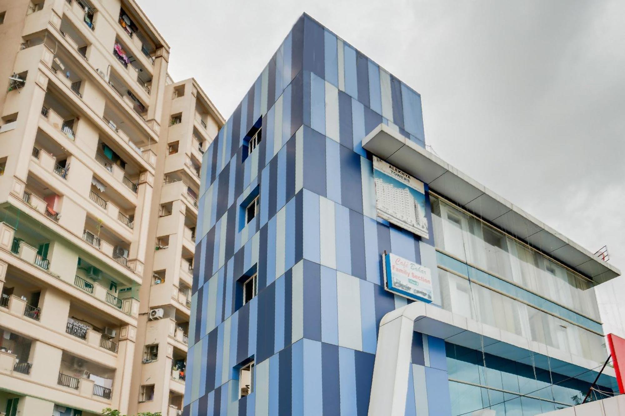 โอโย 28124 อเลขยา เรซิเดนซี Hotel Sururnagar ภายนอก รูปภาพ